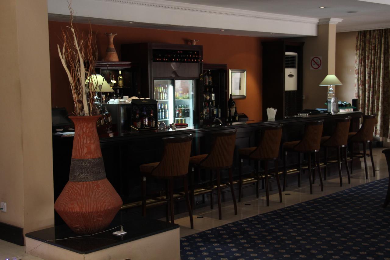 Oakwood Park Hotel เลกกี ภายนอก รูปภาพ