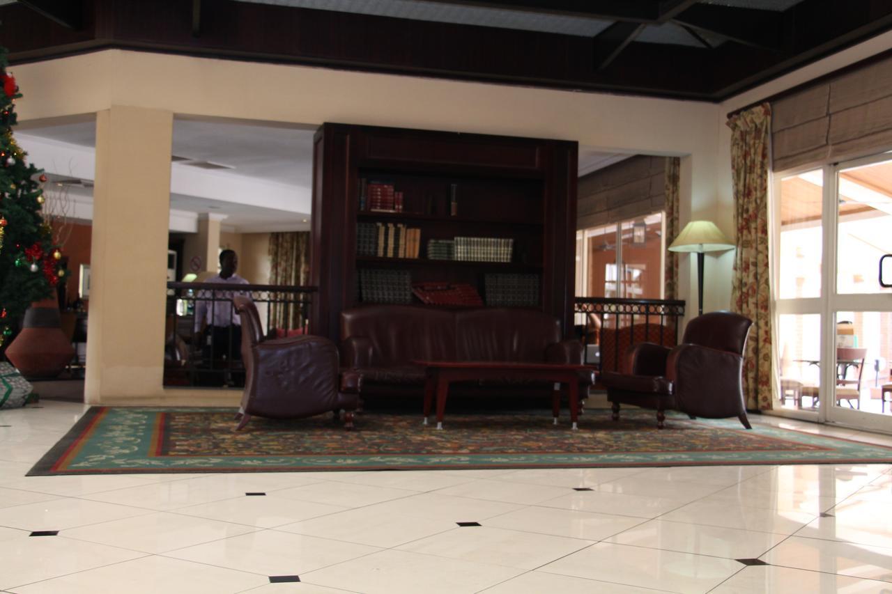 Oakwood Park Hotel เลกกี ภายนอก รูปภาพ