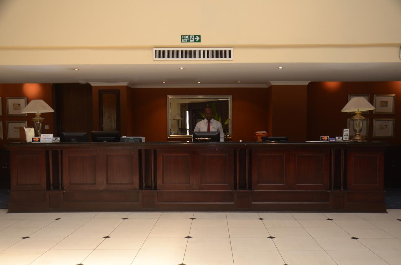 Oakwood Park Hotel เลกกี ภายนอก รูปภาพ