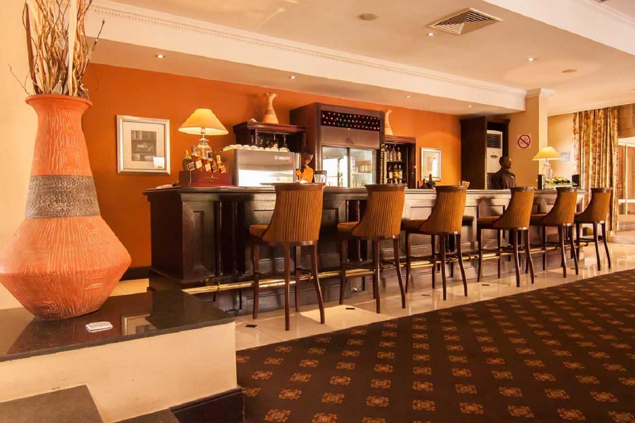 Oakwood Park Hotel เลกกี ภายนอก รูปภาพ